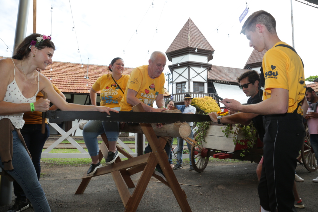 Sábado para celebrar a cultura alemã na  33ª Oktoberfest de Igrejinha