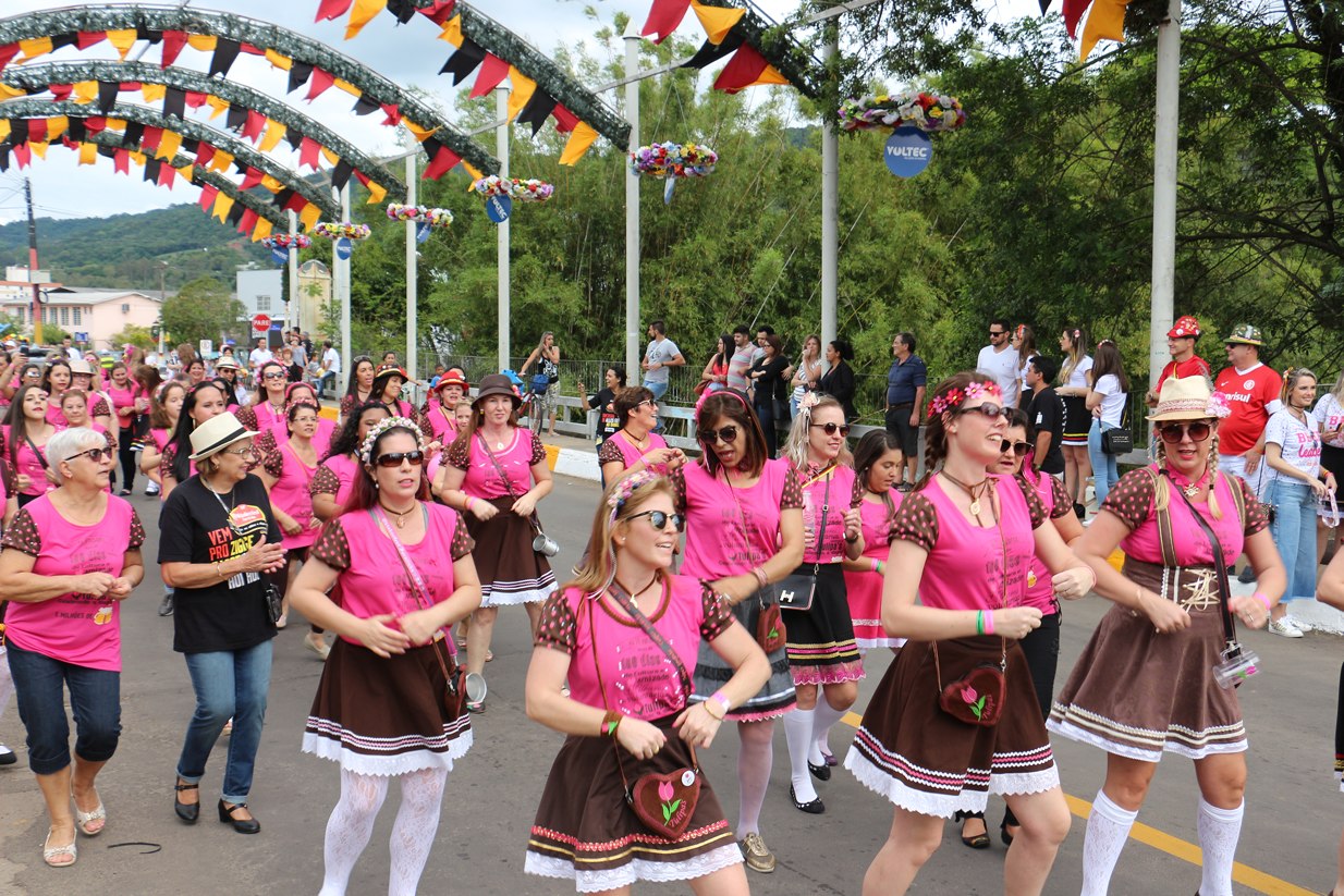 Parada Festiva e Concurso Camiseta Criativa com inscrições abertas