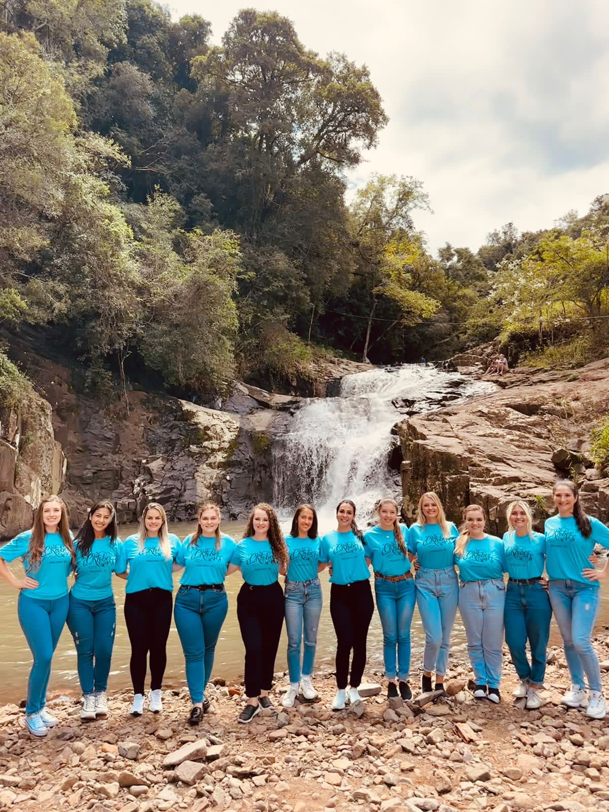 Candidatas a soberanas da Oktoberfest de Igrejinha recebem aprendizados culturais e para a vida