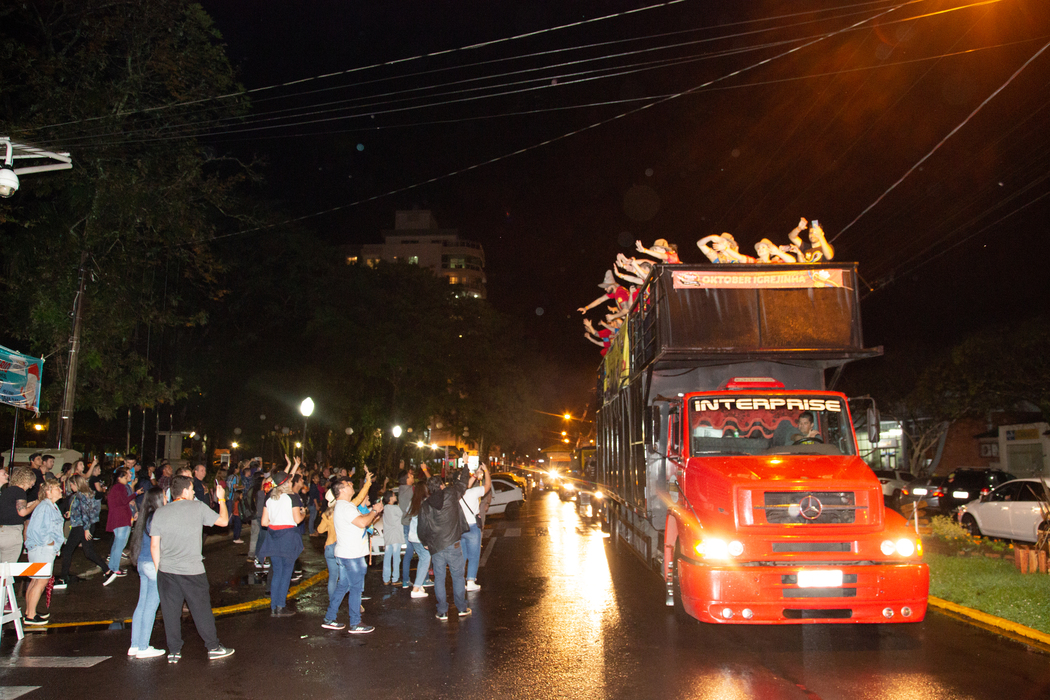 Carreata do Chopp da Oktoberfest de Igrejinha acontece nesta quinta-feira (13)