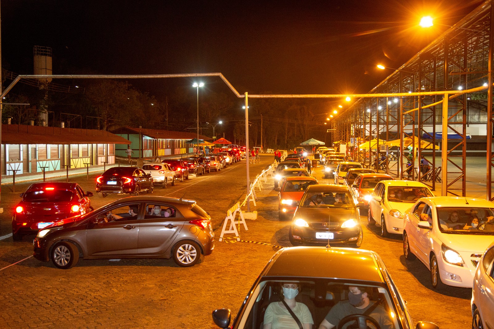 Tire suas dúvidas sobre o drive-thru da Oktober em Casa