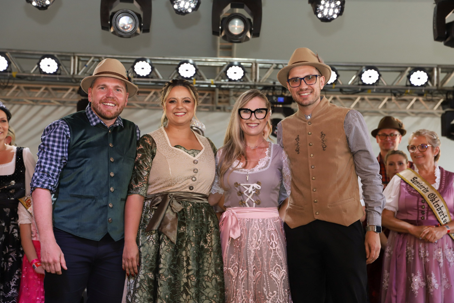 Cultura germânica e diversidade musical marcam o segundo Super Sábado da 35ª Oktoberfest de Igrejinha